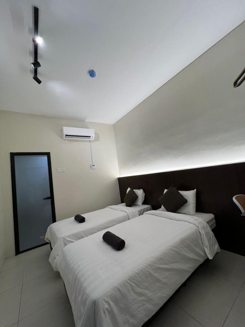 Hotel Seri Kangsar Kk Hotel 쿠알라캉사르 외부 사진