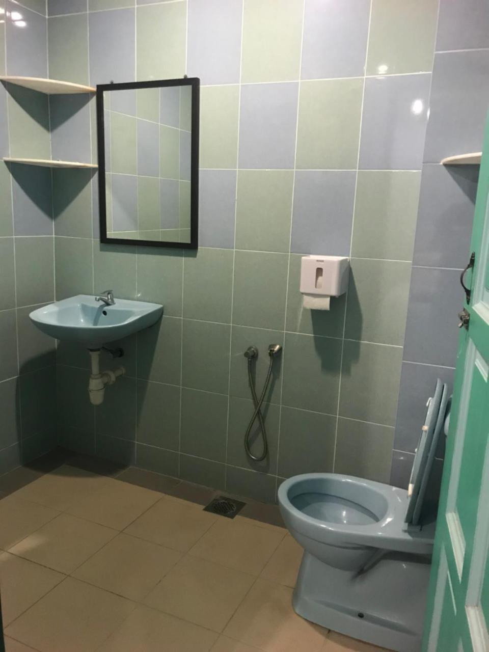 Hotel Seri Kangsar Kk Hotel 쿠알라캉사르 외부 사진